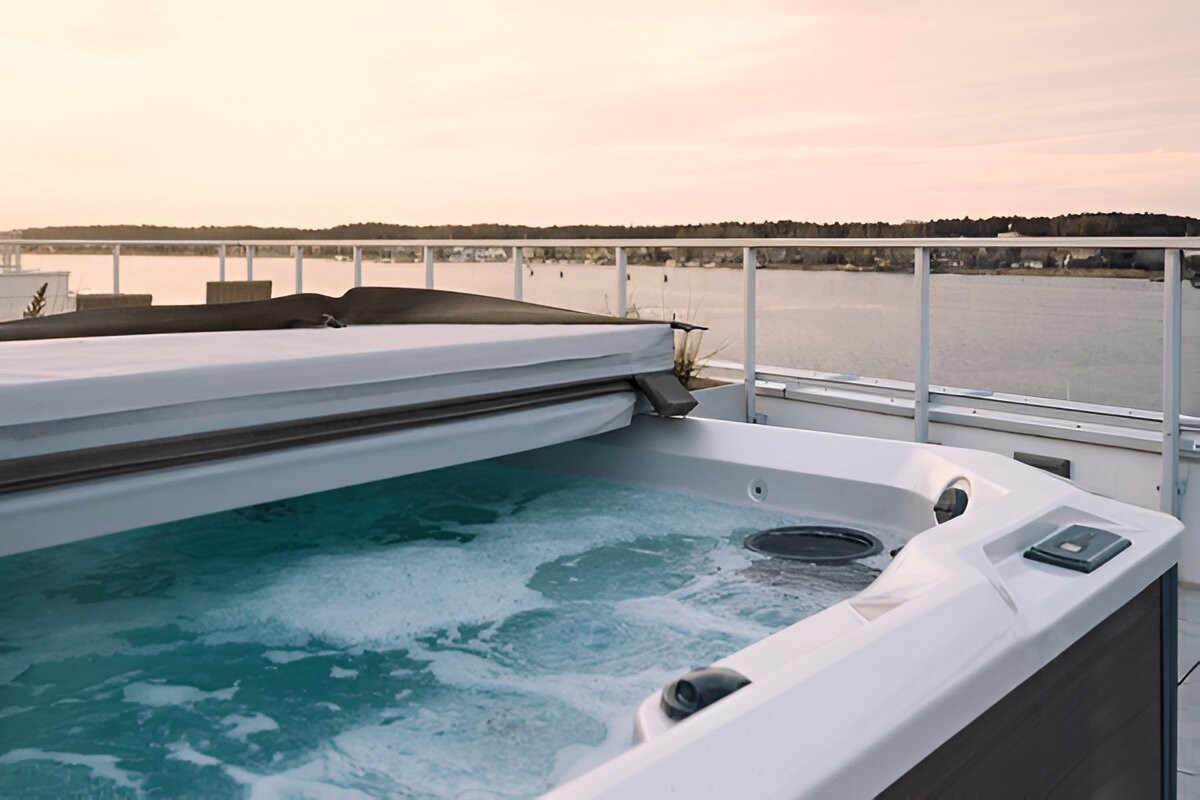 In this blog, we’re pulling back the cover on what makes a great hot tub cover, how to find affordable hot tub covers without sacrificing quality, and why a custom hot tub cover might be exactly what you need. Let’s dive in.
